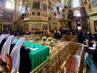 В Почаевской лавре собрались более 300 представителей монастырей УПЦ со всей Украины